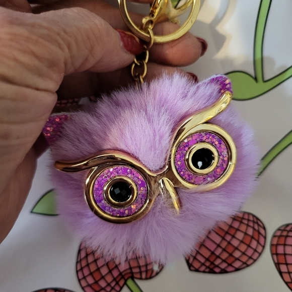 New Owl Keychains 1 White 1 Lavender - Picture 3 of 8